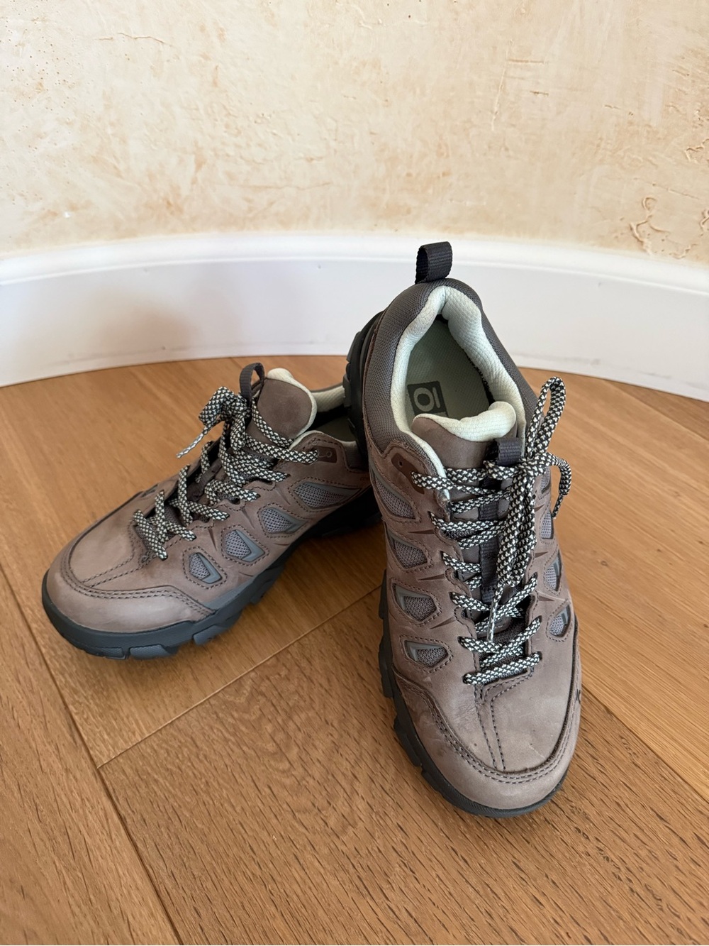 OBOZ WOMEN'S SAWTOOTH X
LOW Size 8W